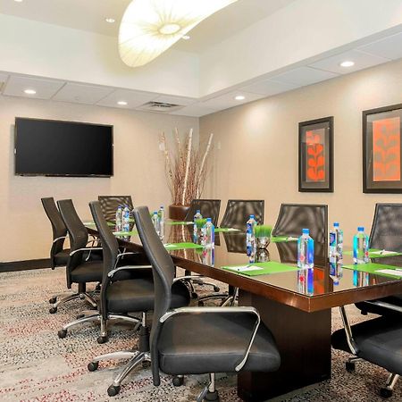 Отель Courtyard By Marriott Amarillo Downtown Экстерьер фото