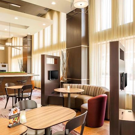 Отель Courtyard By Marriott Amarillo Downtown Экстерьер фото