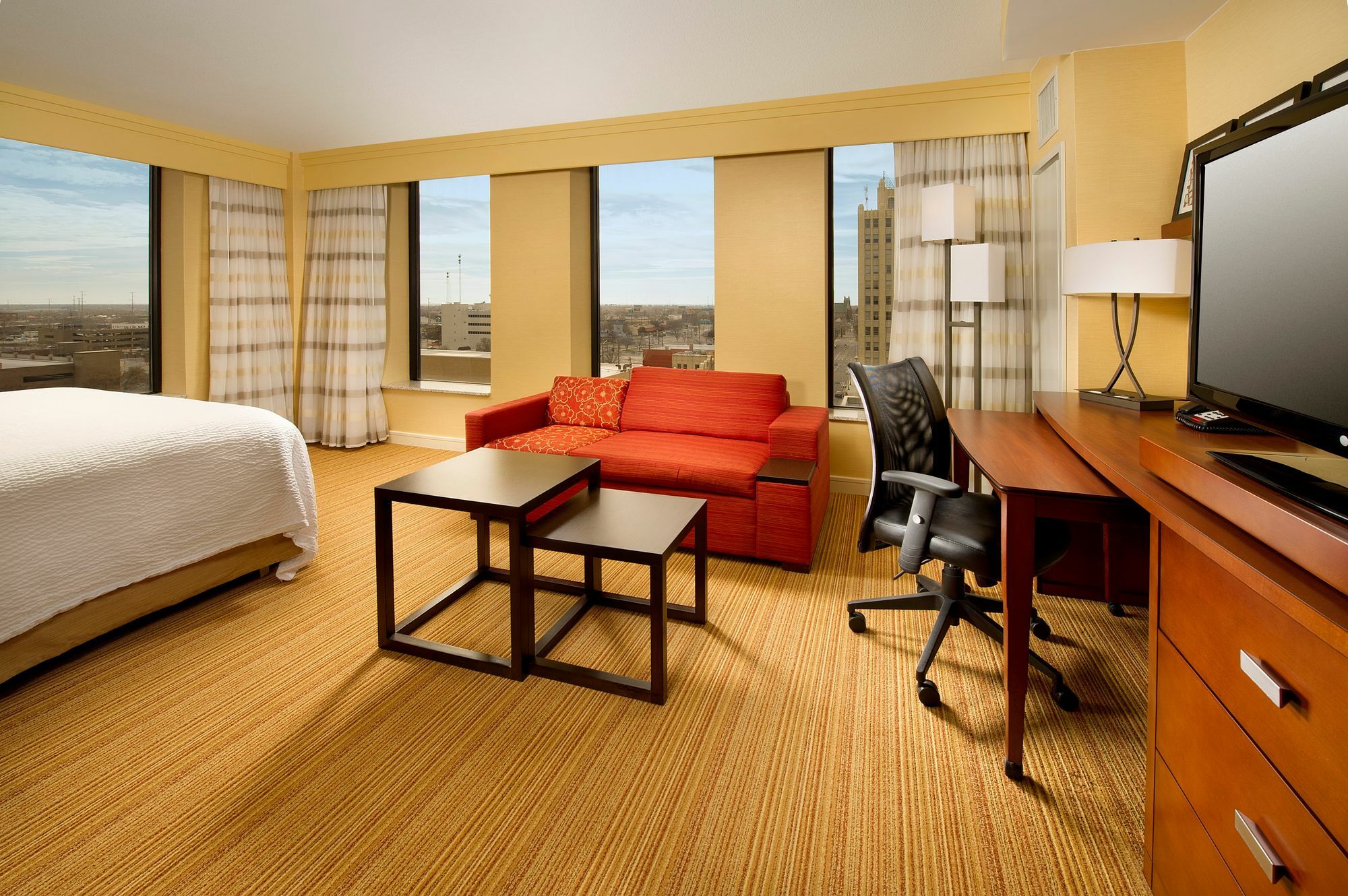 Отель Courtyard By Marriott Amarillo Downtown Экстерьер фото